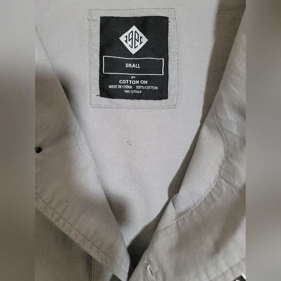 Cotton On Button-Up Men’s Jersey - Picture 4 of 6